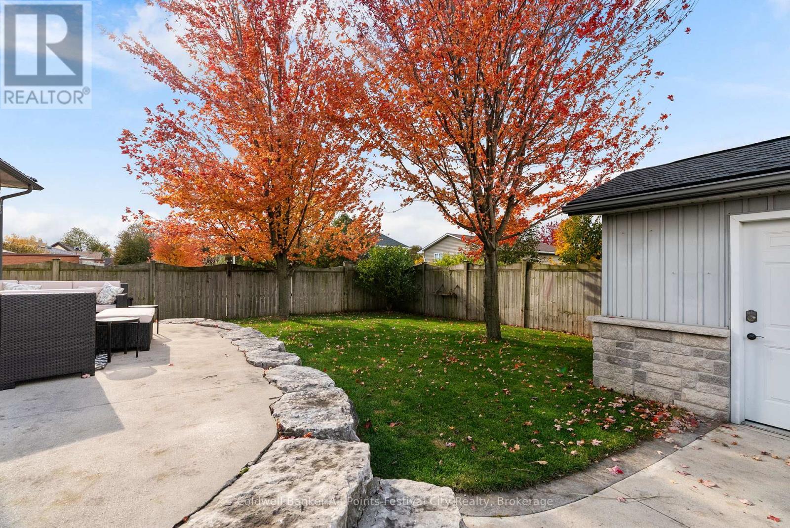 217 BRITANNIA ROAD E - 45