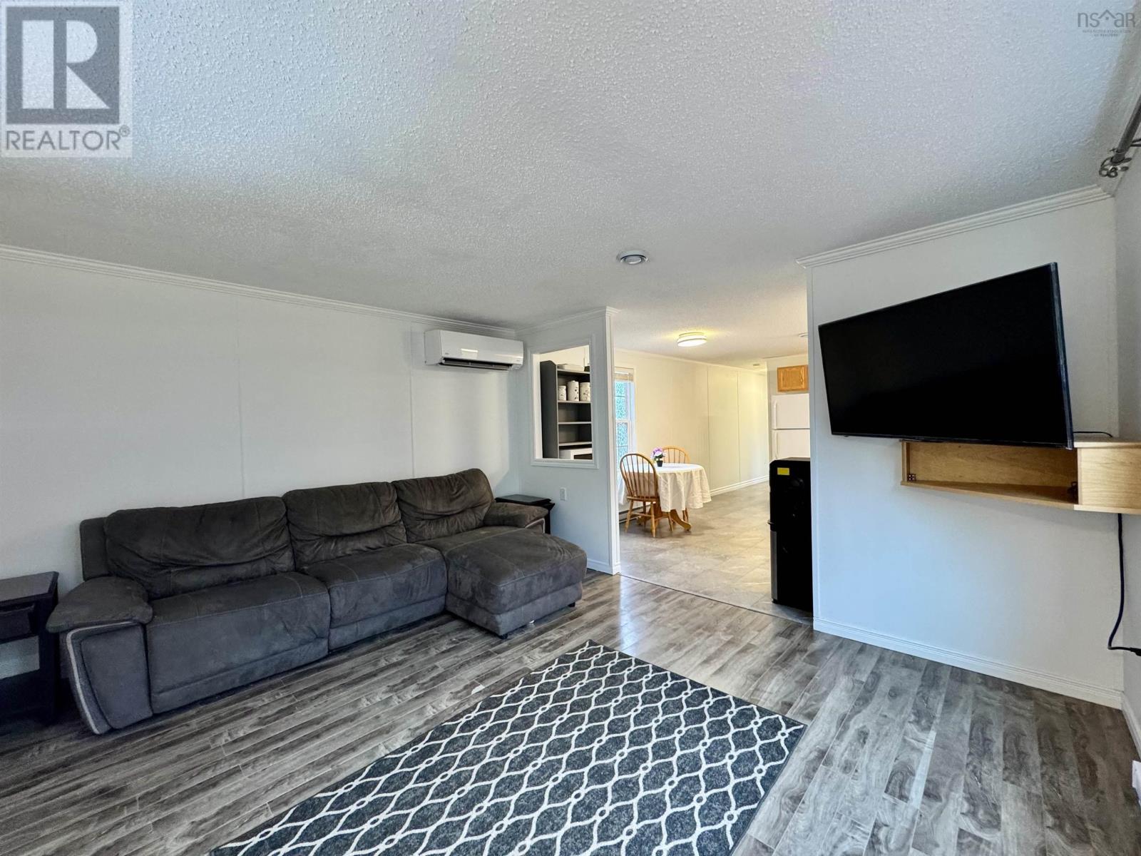 Property 22 of 38 of 14 Shirley Avenue