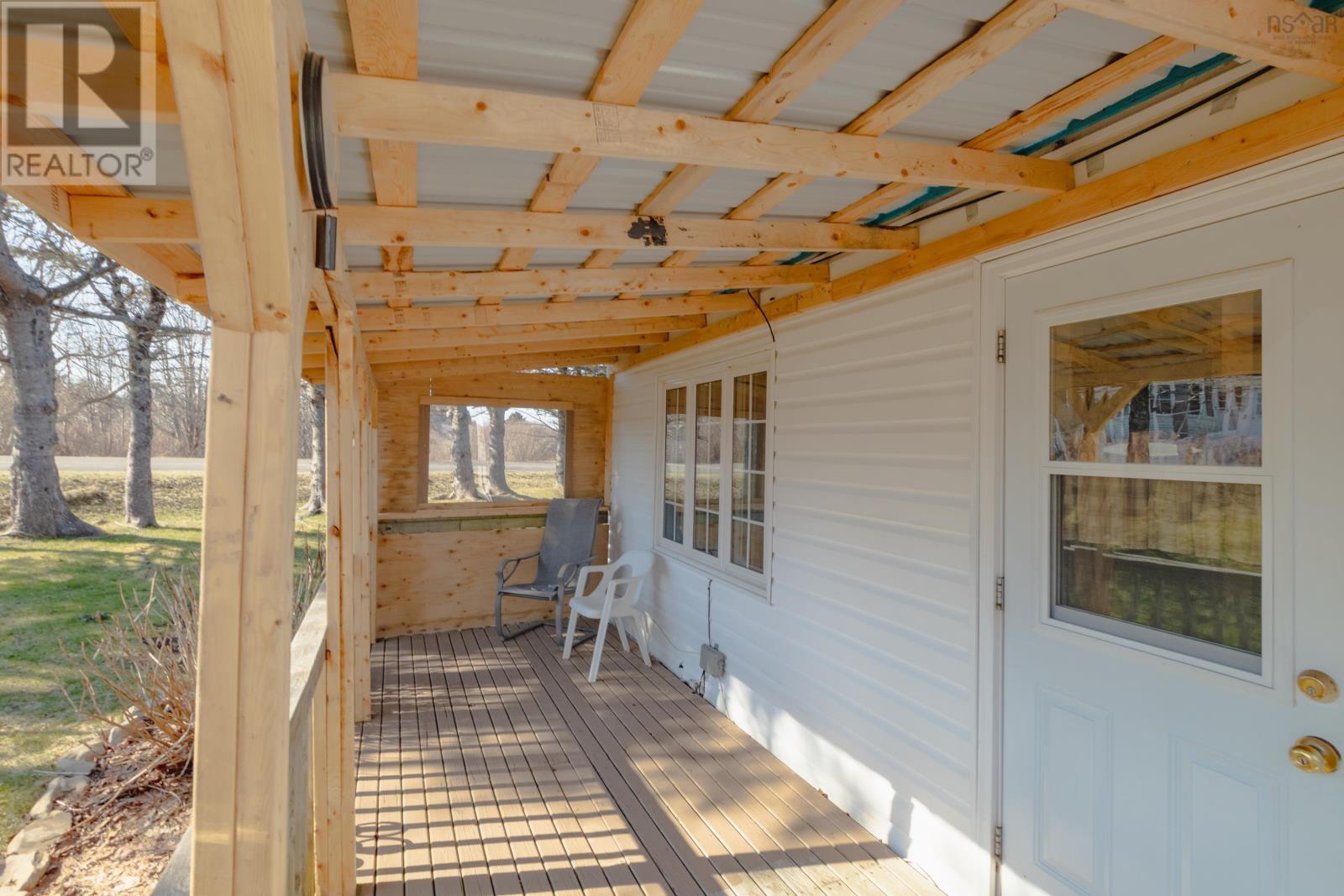 Property 9 of 37 of 603 Fort Point Road