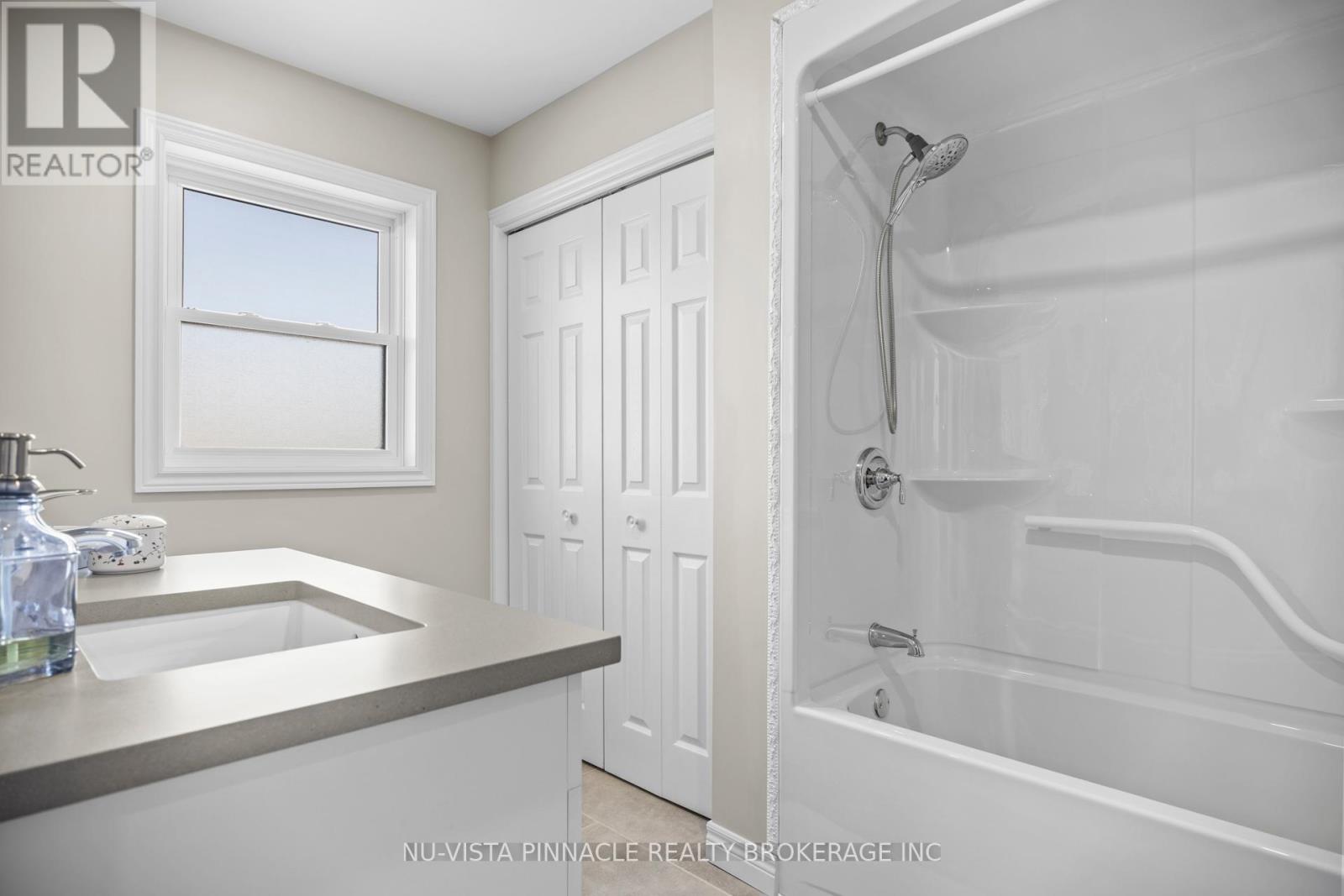 3864 ST CLAIR PARKWAY - 13