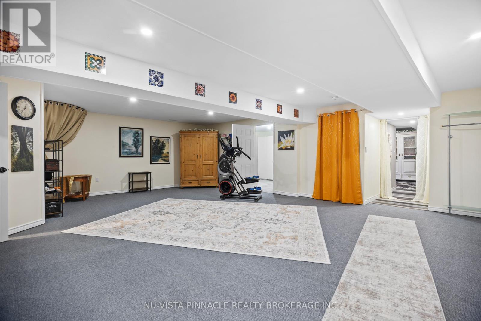 3864 ST CLAIR PARKWAY - 26