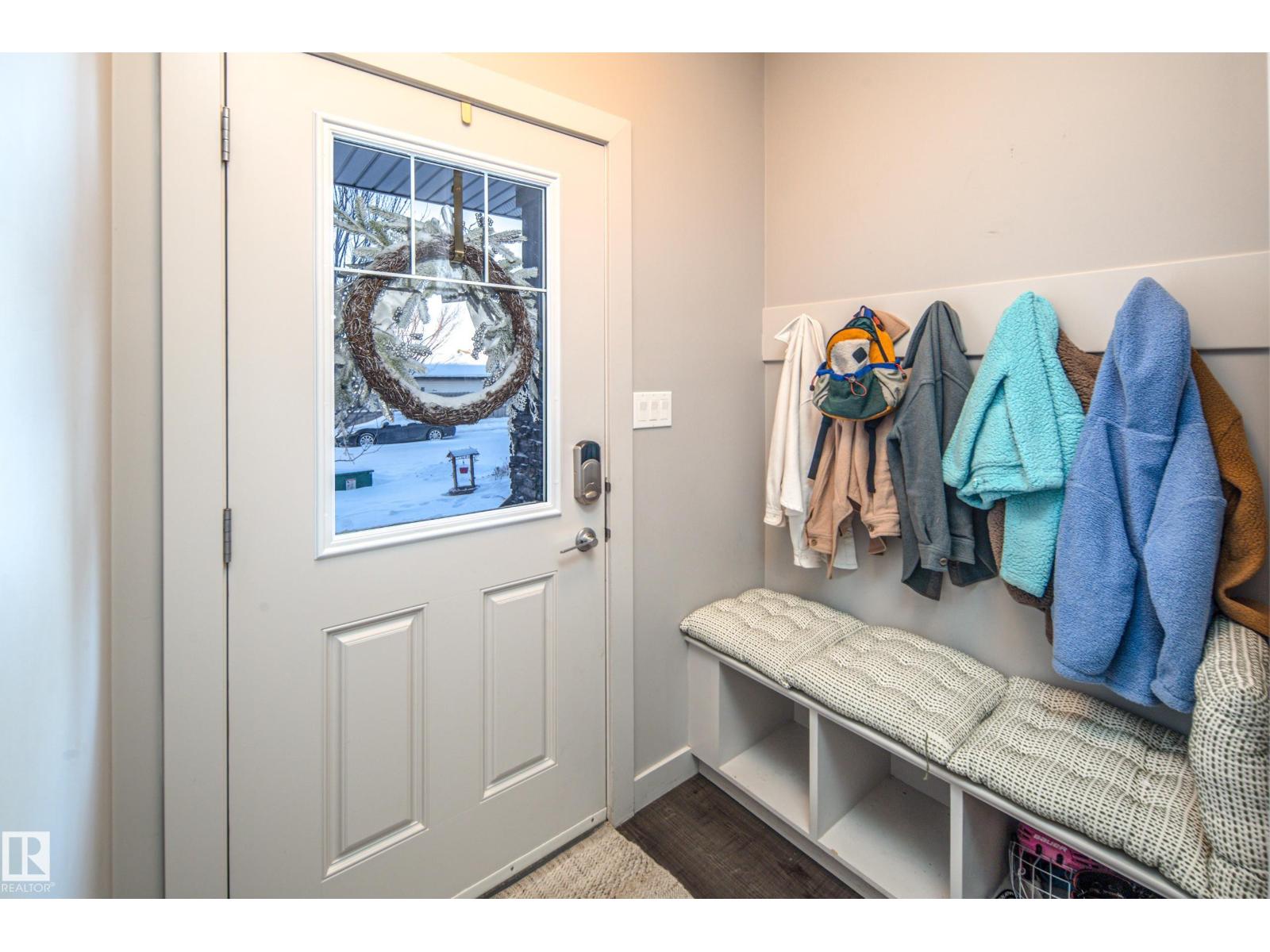 7173 Cardinal WY SW - 3