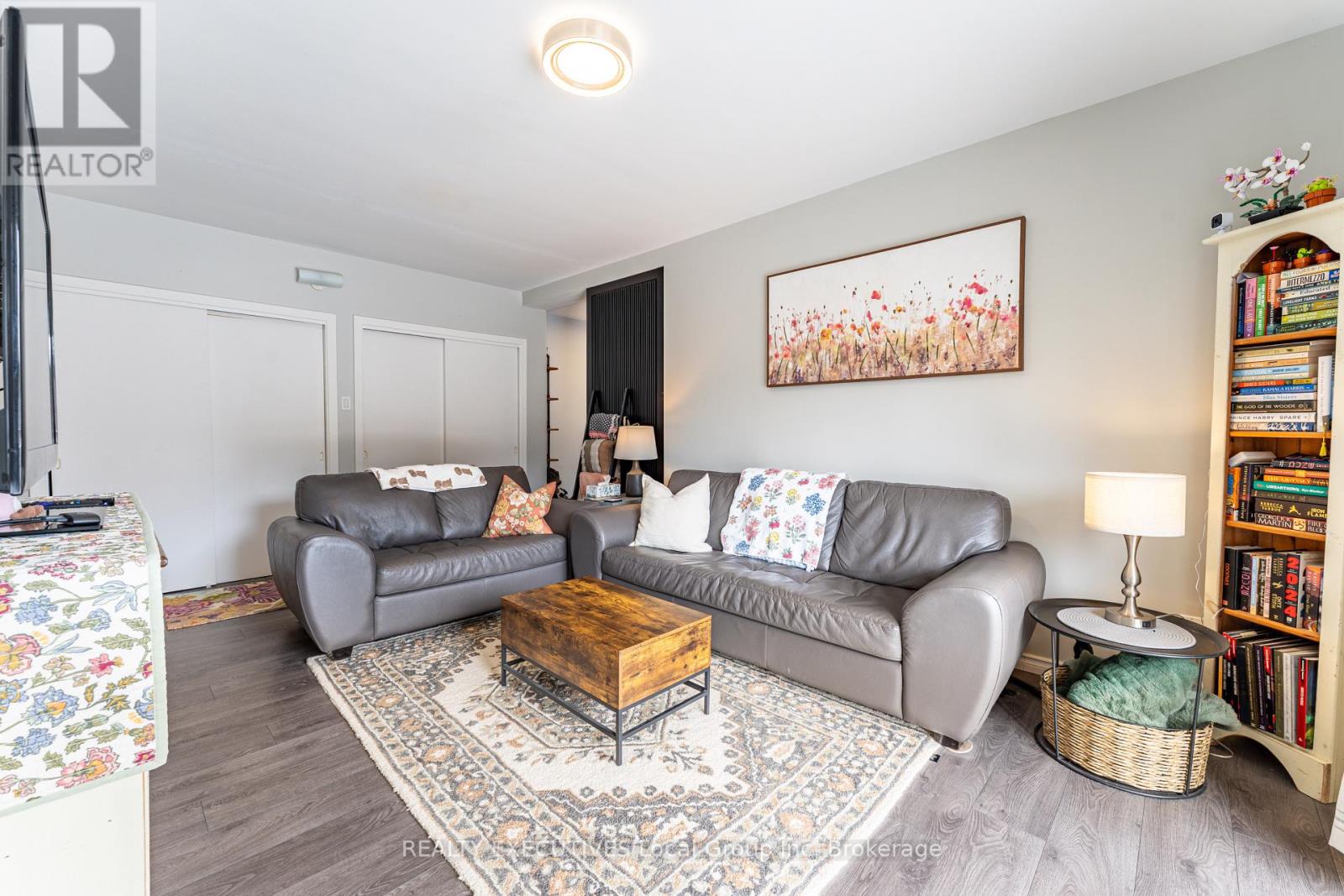 #5 2418 TROUT LAKE ROAD - 15