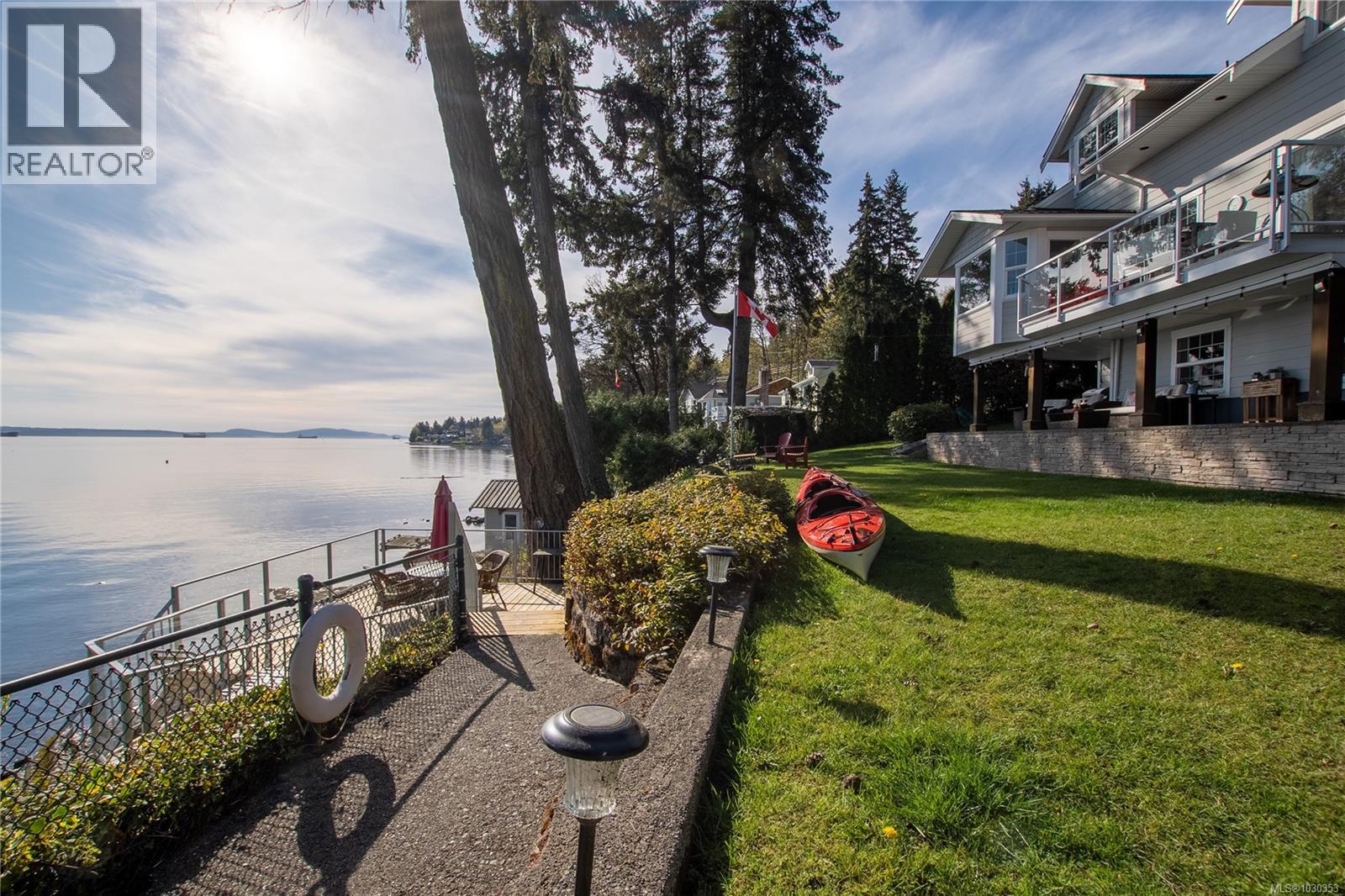 319 Chemainus Rd — photo 54