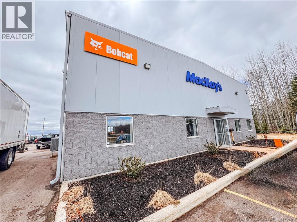 8 Galloway Street, Moncton — photo 2