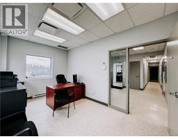 8 Galloway Street, photo 11
