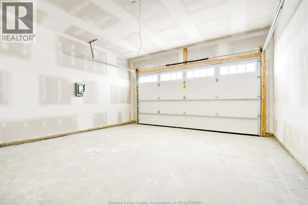 3 MULBERRY COURT - 10