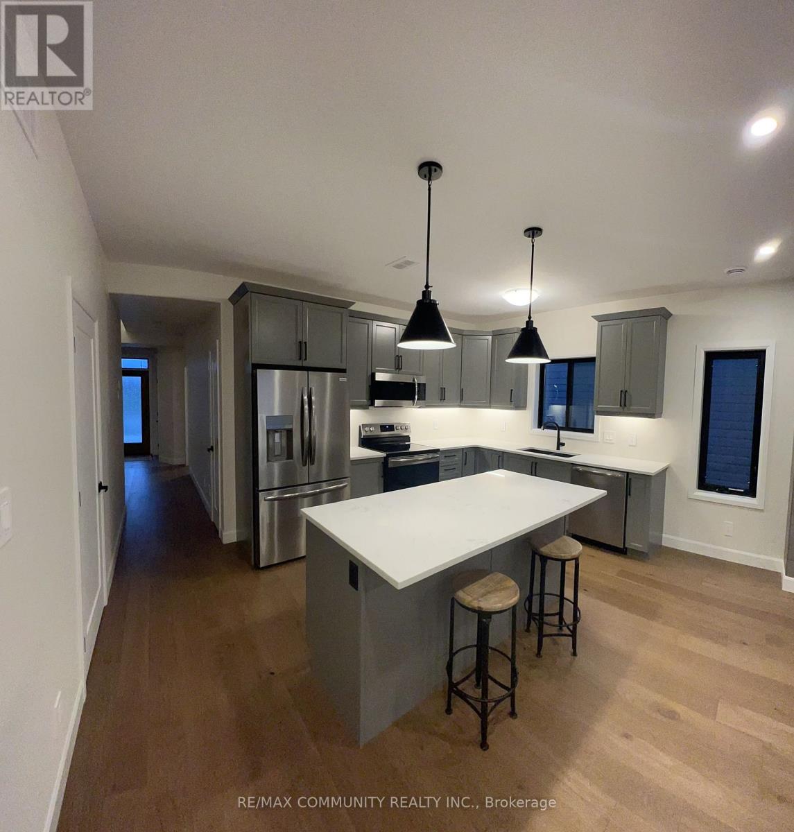 96 RIVERSTONE WAY - 5