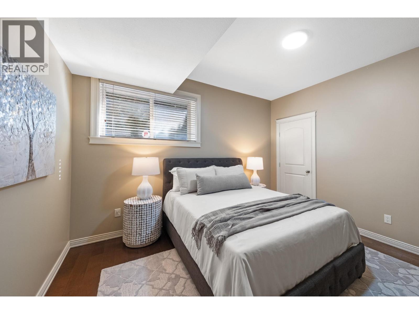 648 ALMANDINE COURT - 38