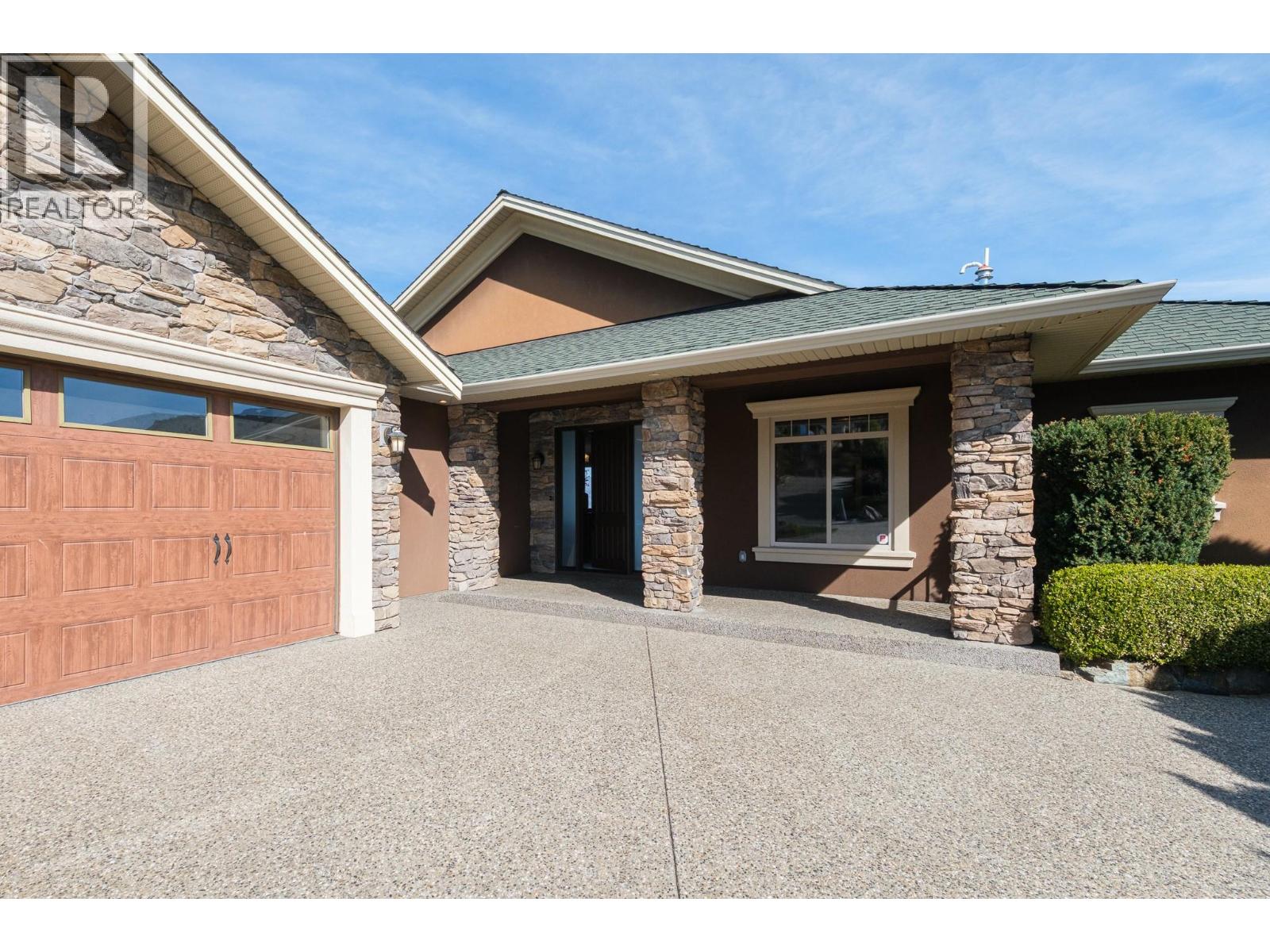 648 ALMANDINE COURT - 4