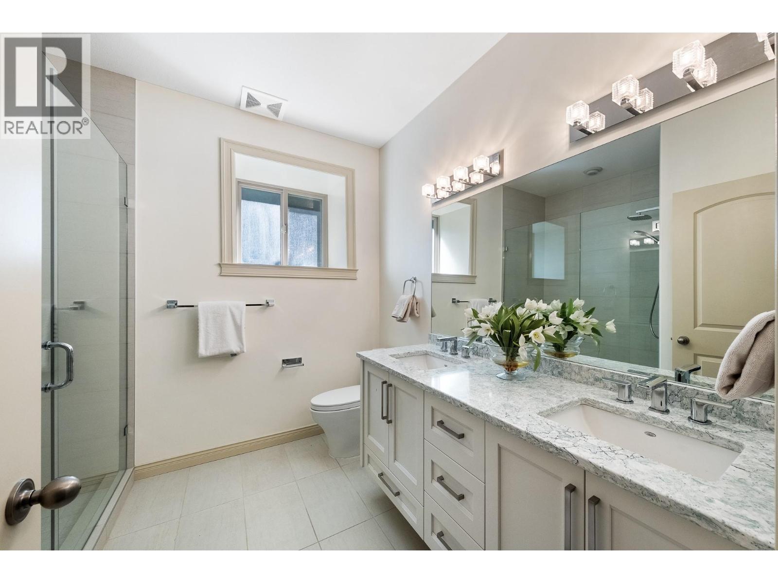 648 ALMANDINE COURT - 40