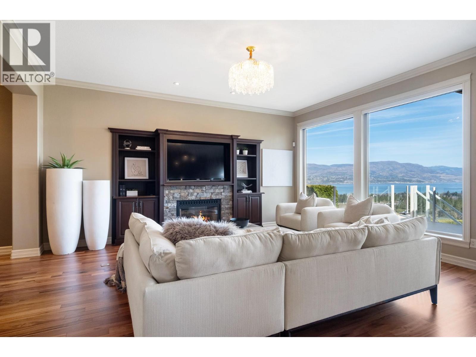 648 ALMANDINE COURT - 6