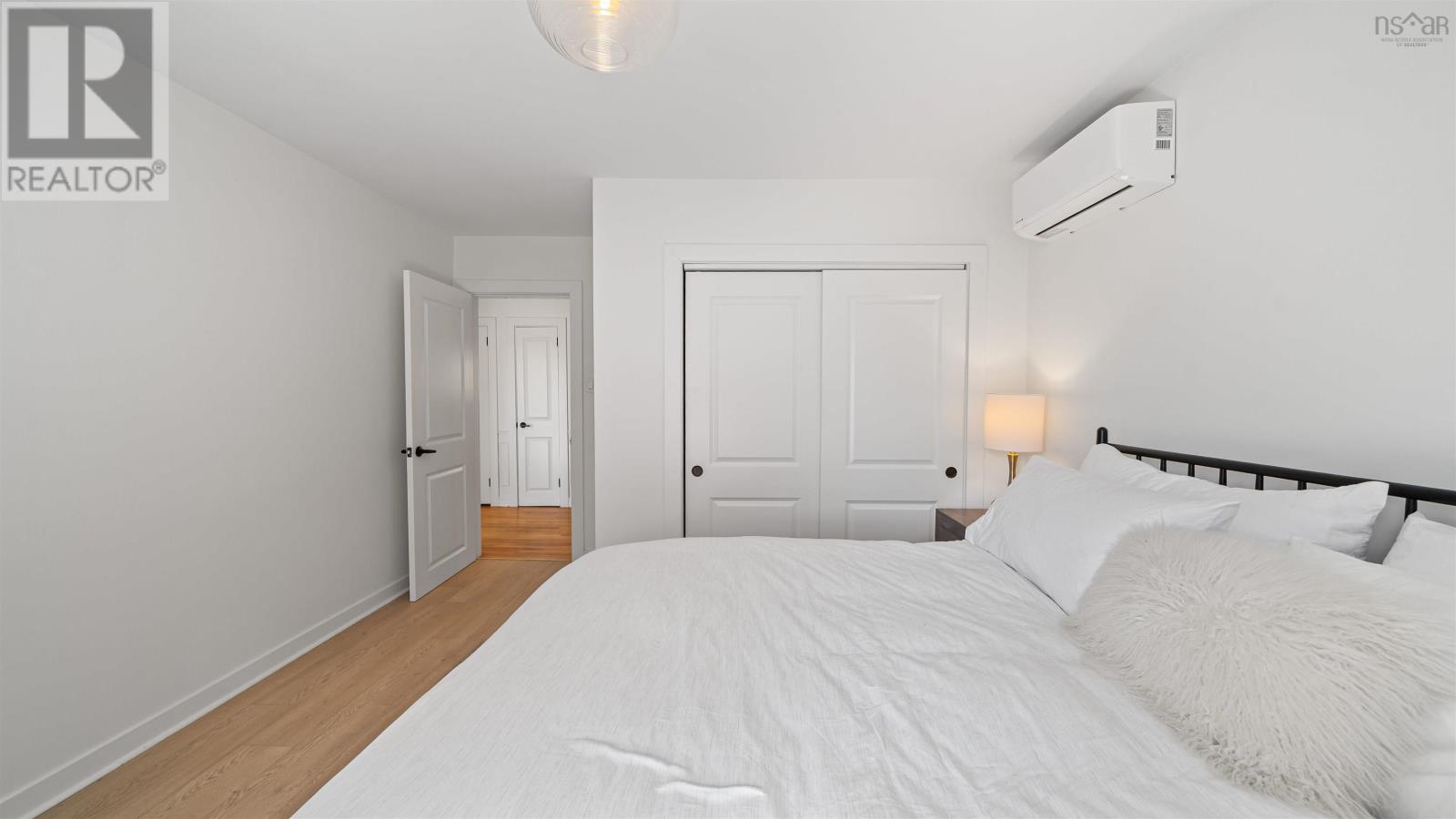 Property 20 of 42 of 417 Wilson Street