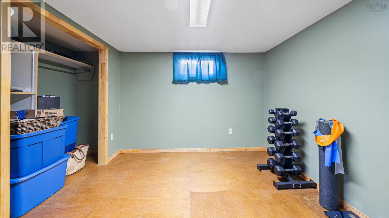 Property 8 of 42 of 417 Wilson Street