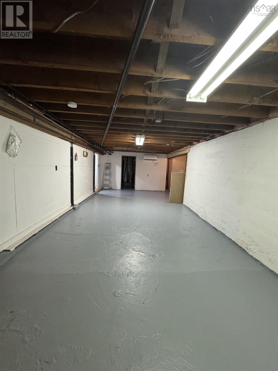 Property 27 of 42 of 417 Wilson Street