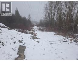 1381 3b Highway, Warfield, BC V1R4L3 Photo 25