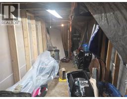1381 3b Highway, Warfield, BC V1R4L3 Photo 39