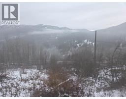 1381 3b Highway, Warfield, BC V1R4L3 Photo 57