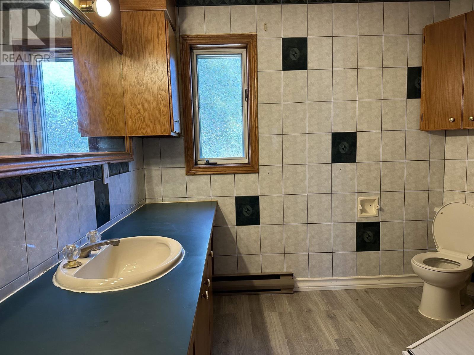 100 Centennial DR, Schreiber, Ontario, P0T2S0 — Photo 4
