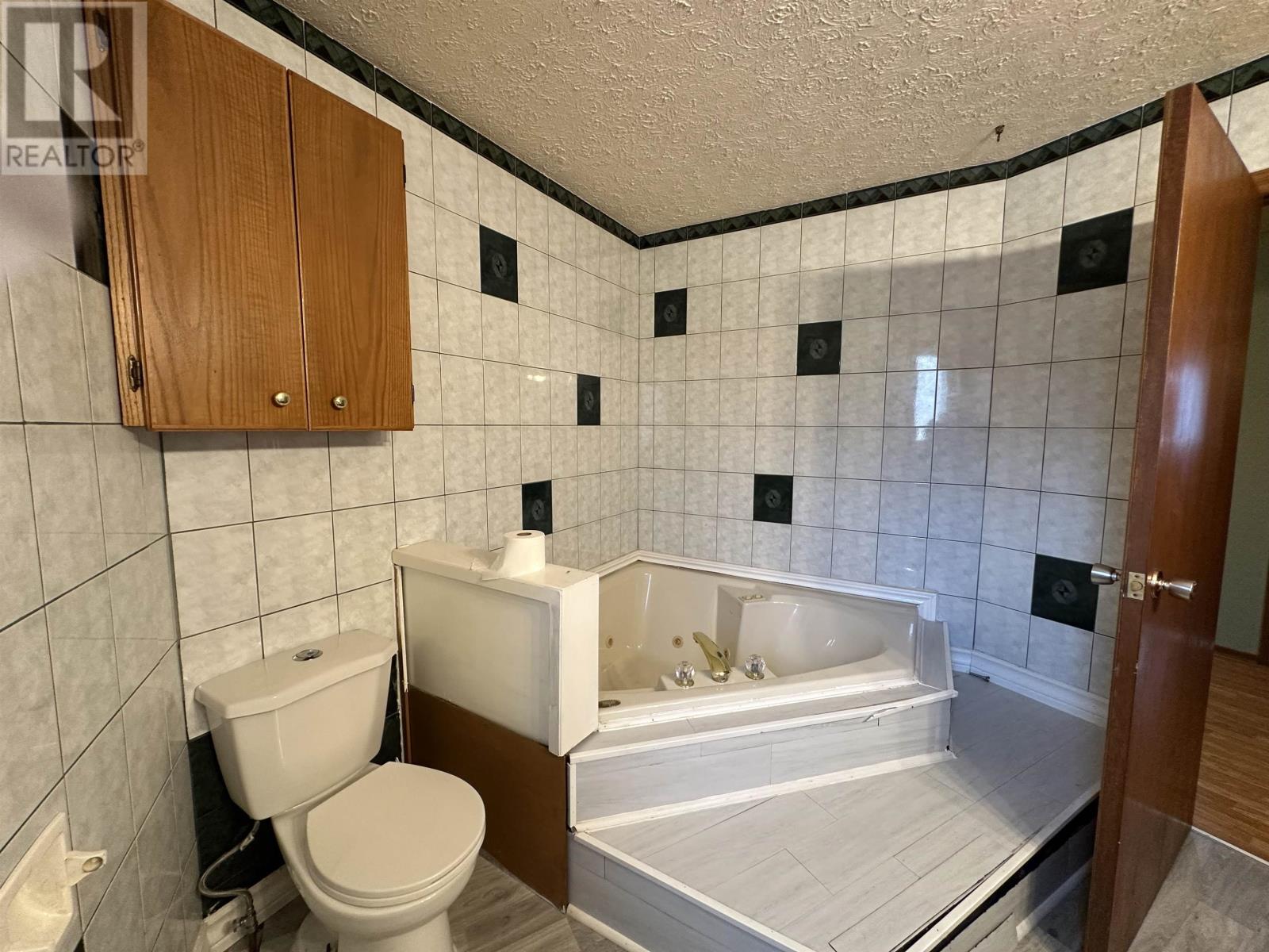 100 Centennial DR, Schreiber, Ontario, P0T2S0 — Photo 25