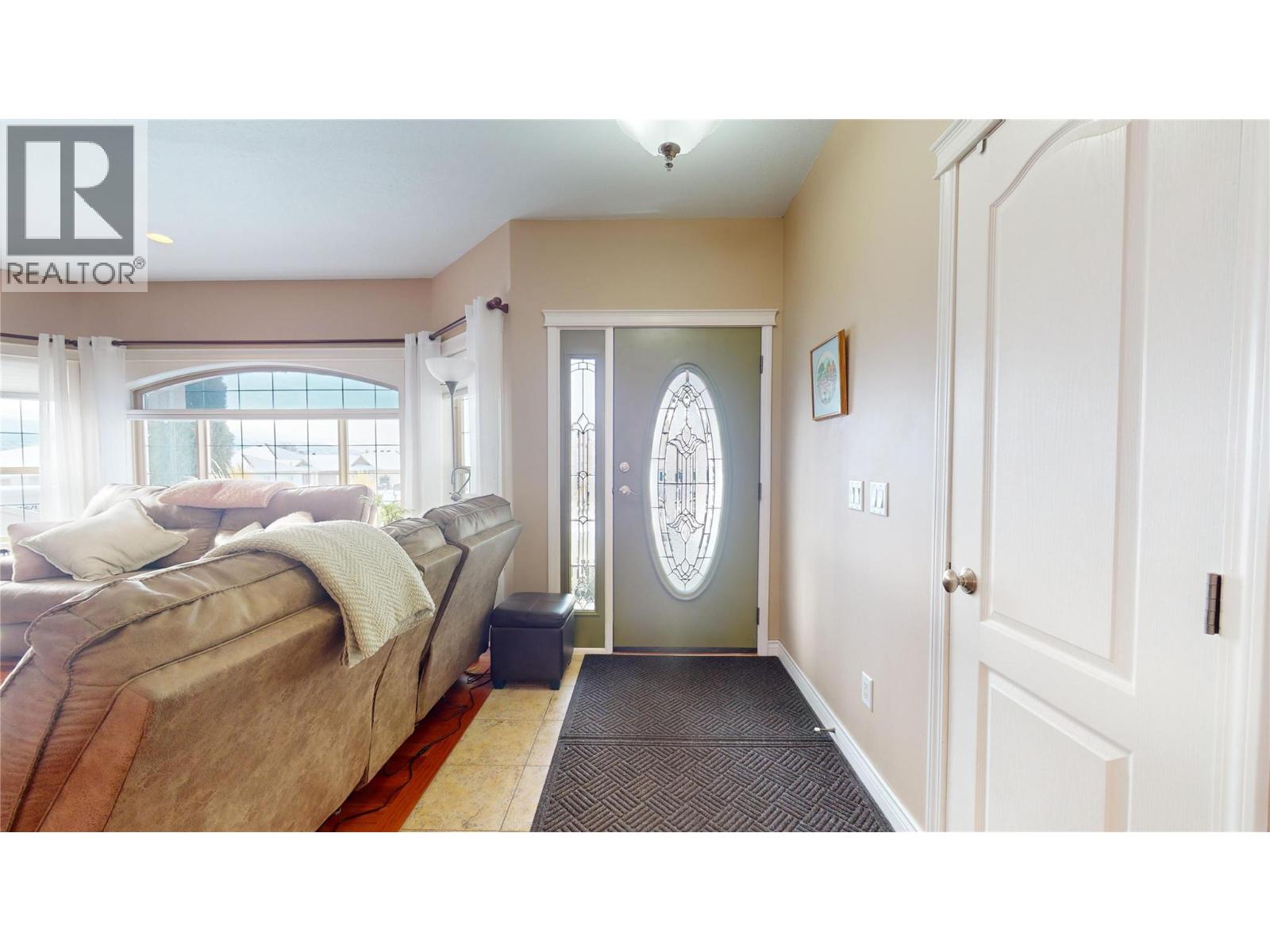 1505 Tanemura Crescent, Kelowna