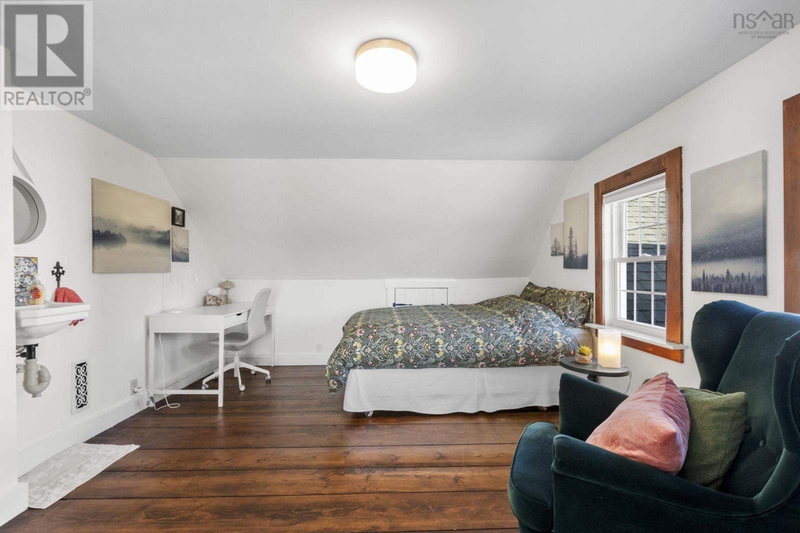 Property 32 of 46 of 211 Indian Point Road