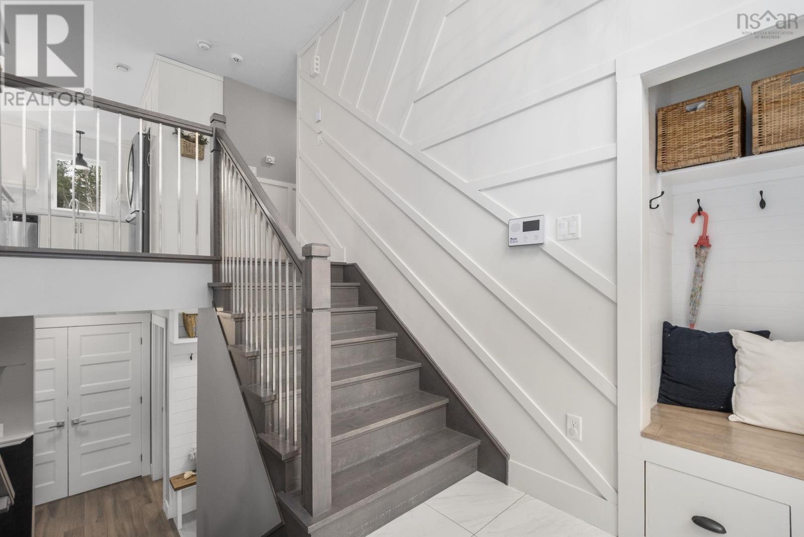 Property 24 of 50 of 721 Midnight Run