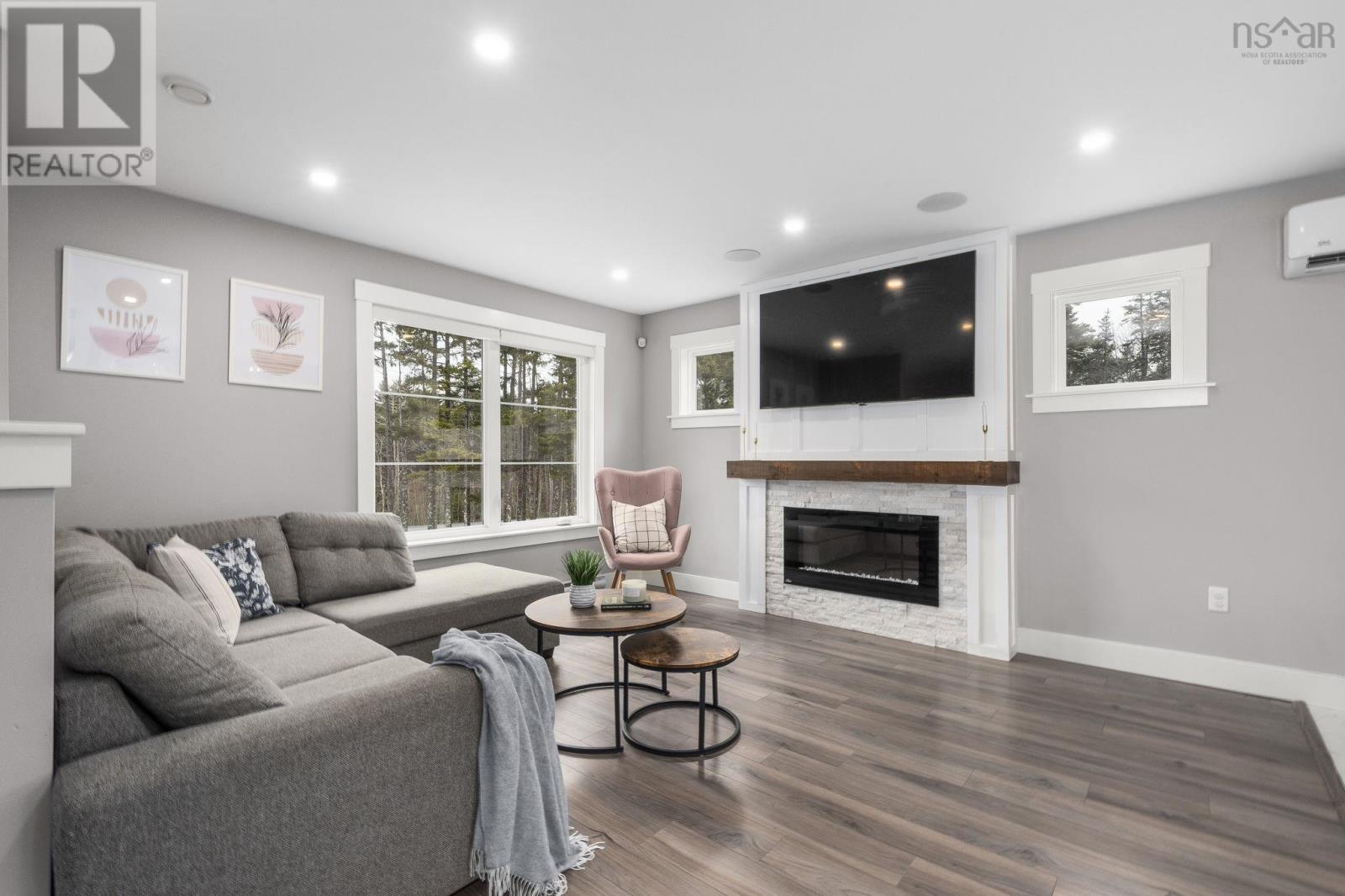 Property 22 of 50 of 721 Midnight Run