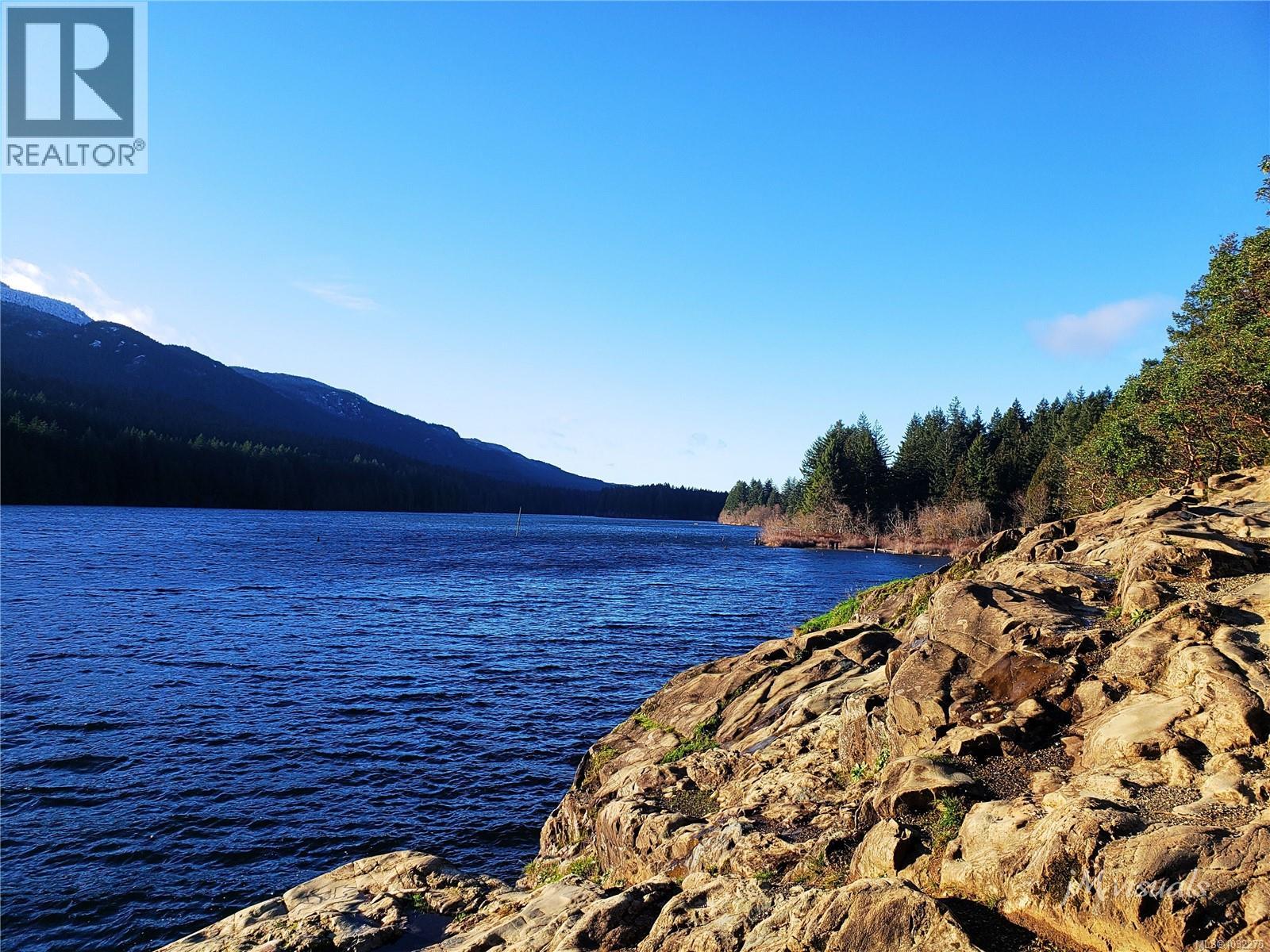 1128 WOSS LAKE DR - 20