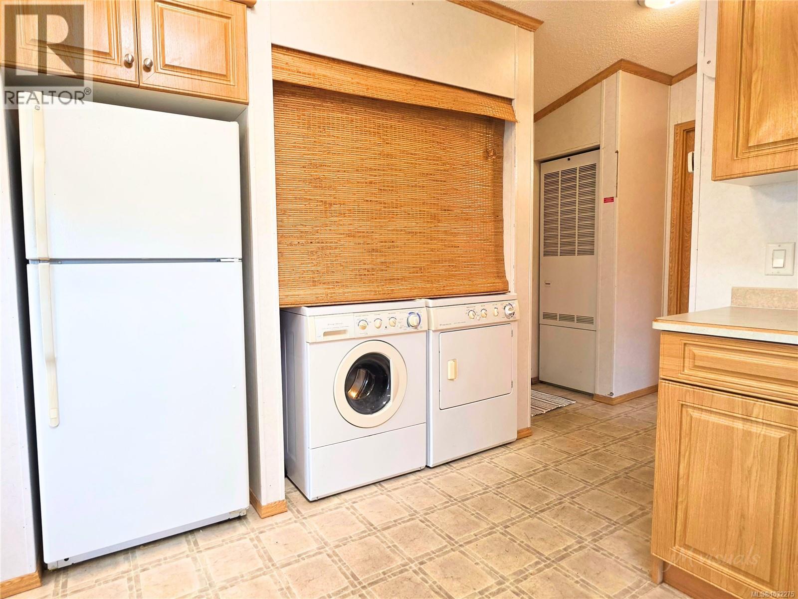 1128 WOSS LAKE DR - 9