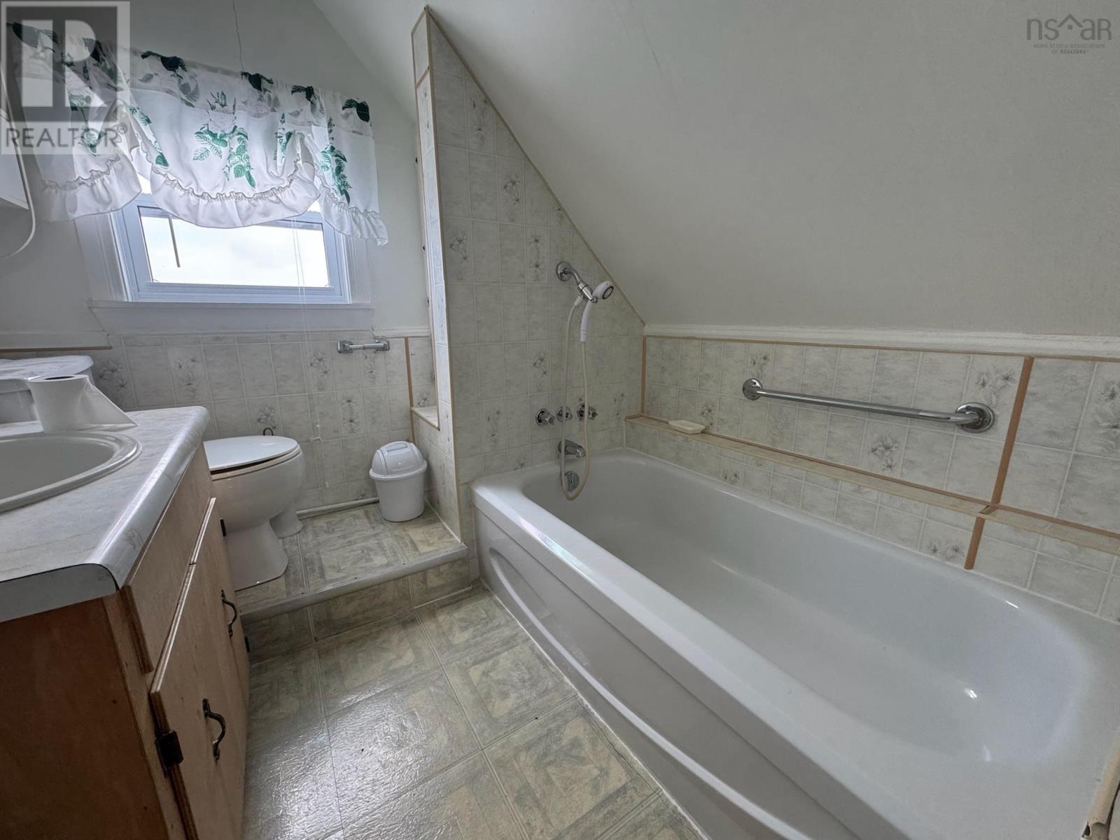 Property 3 of 21 of 1 Hillside Boularderie Road