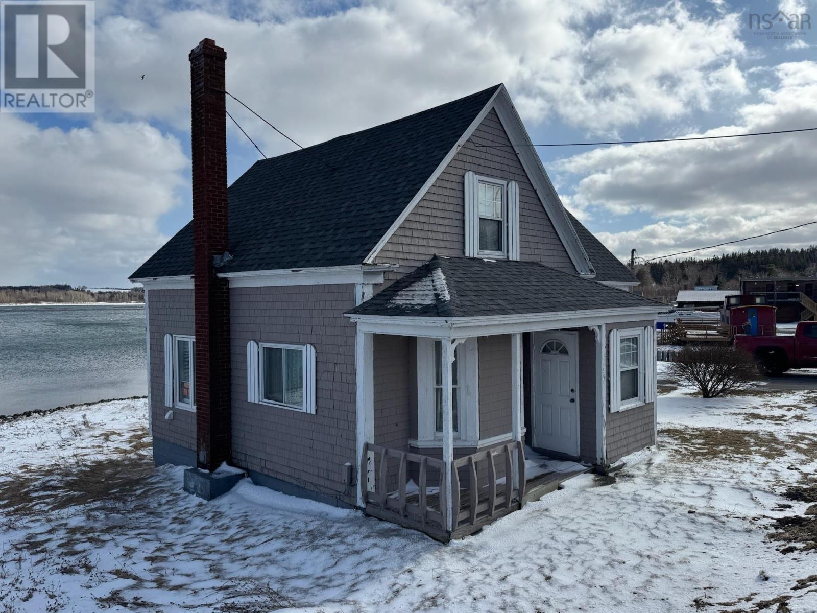 Property 21 of 21 of 1 Hillside Boularderie Road