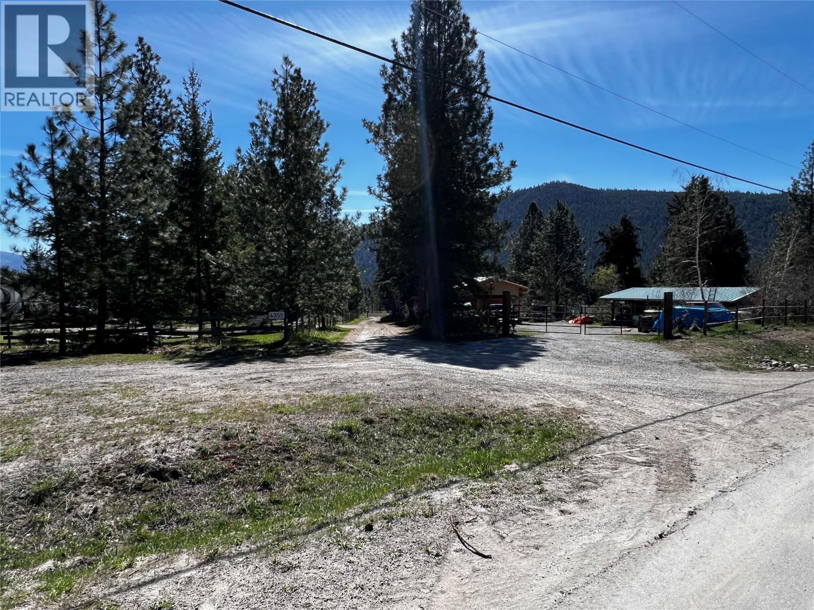 4359 Maxwell Road, Peachland