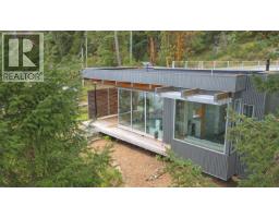 240 Old Scott Road, Salt Spring Island, BC V8K2L6 Photo 9