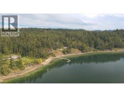 240 Old Scott Road, Salt Spring Island, BC V8K2L6 Photo 14