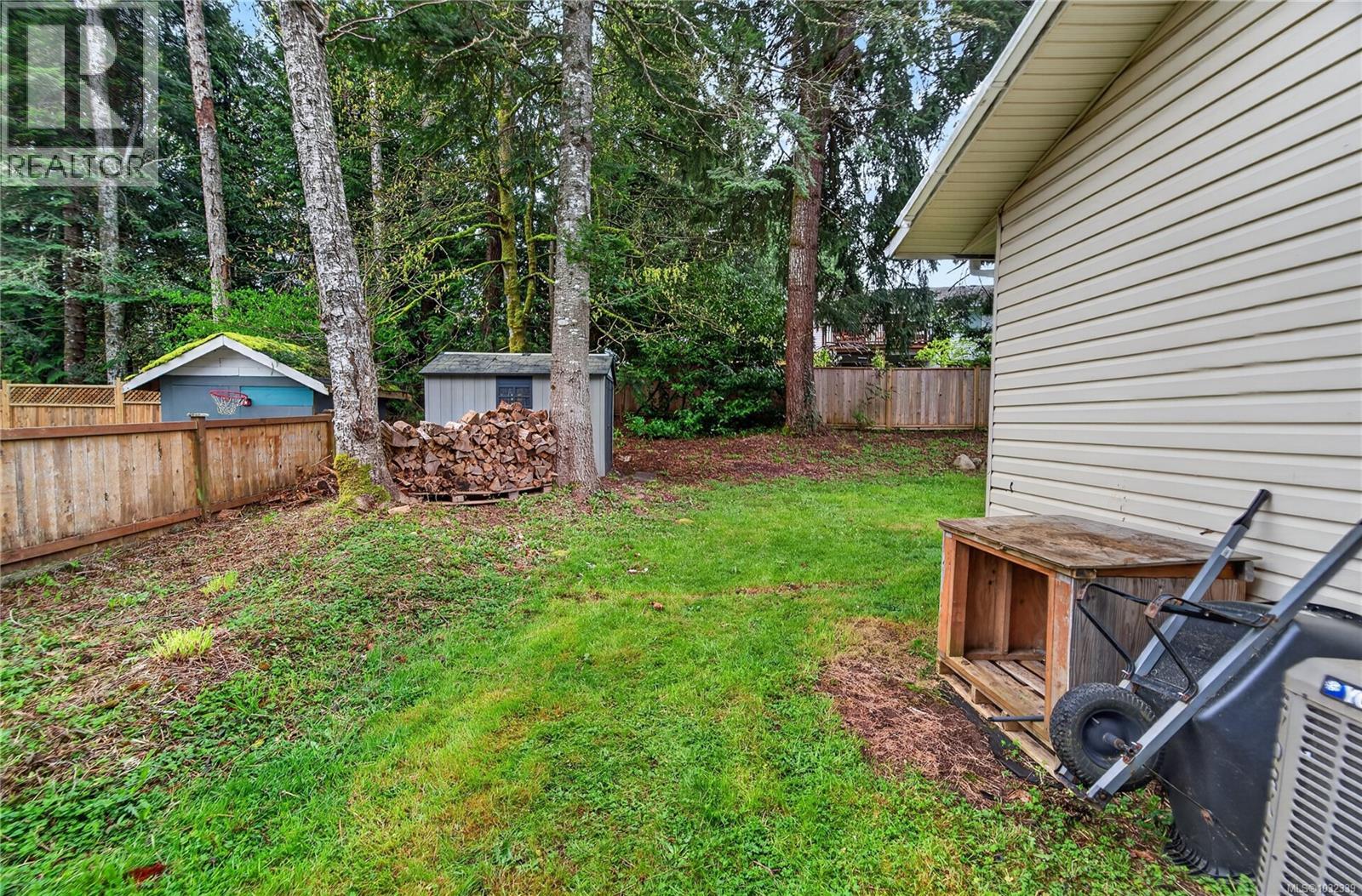 6741 HELGESEN RD - 27