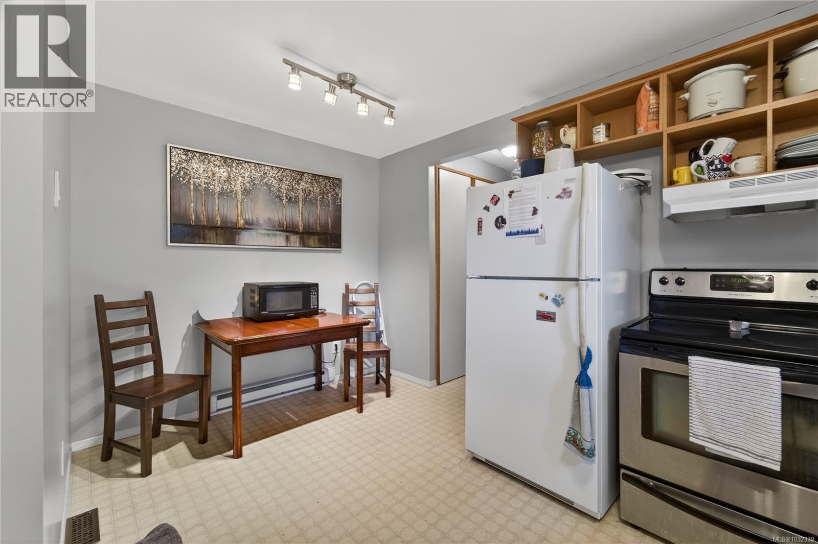 6741 HELGESEN RD - 7