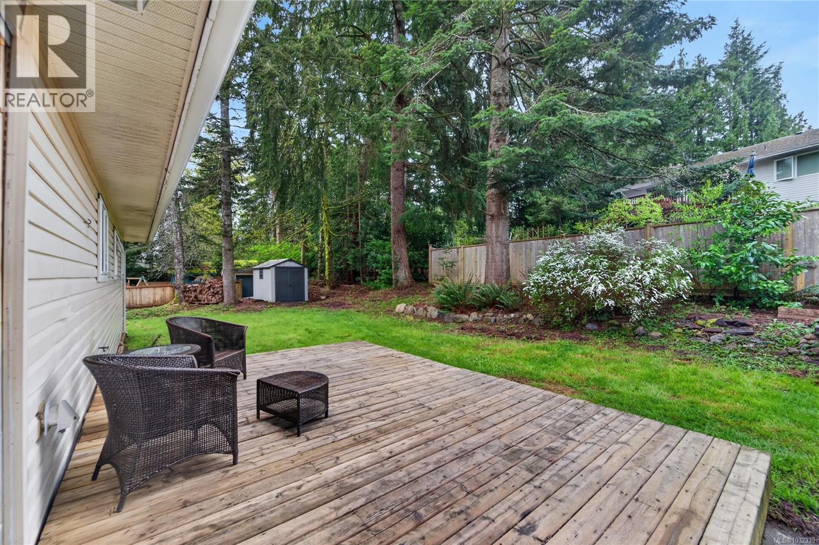 6741 HELGESEN RD - 23