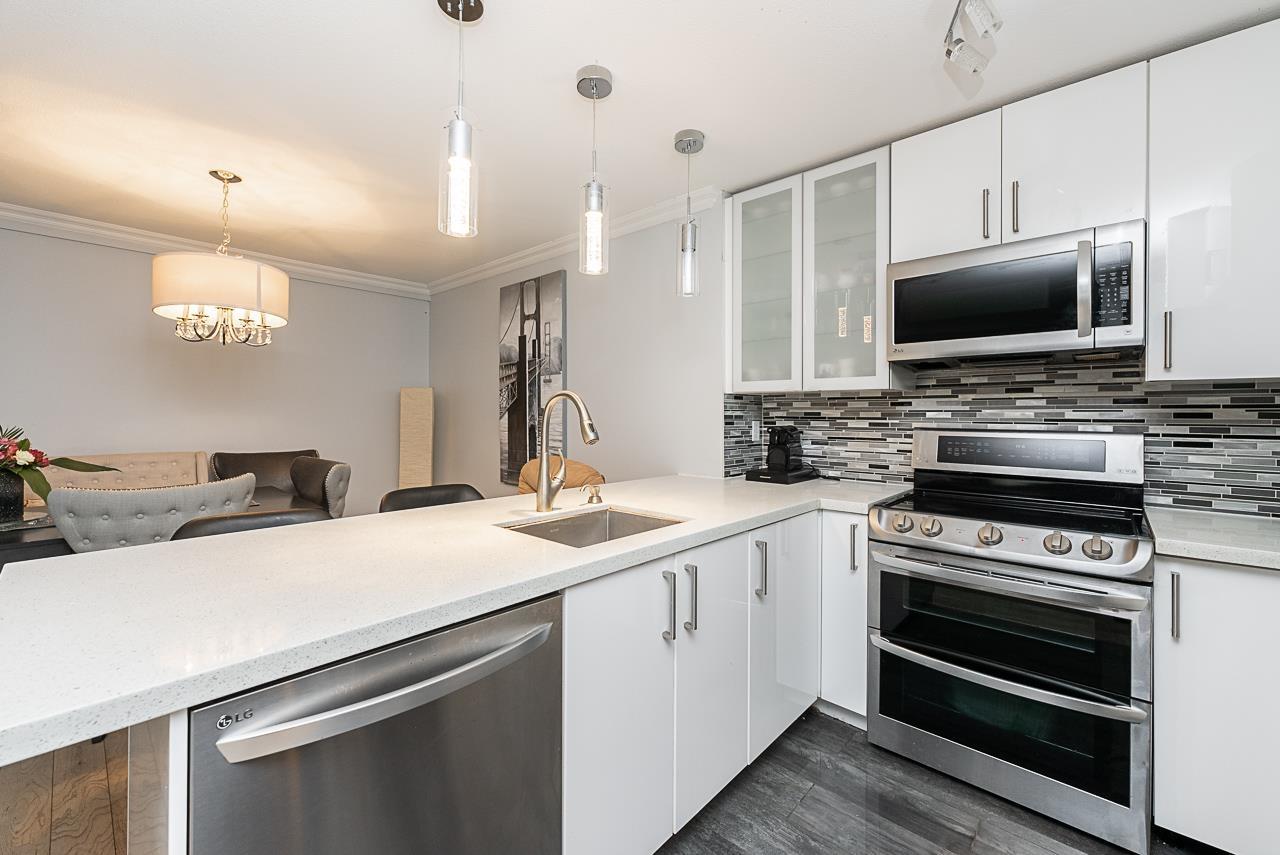 104 1441 BLACKWOOD STREET, White Rock