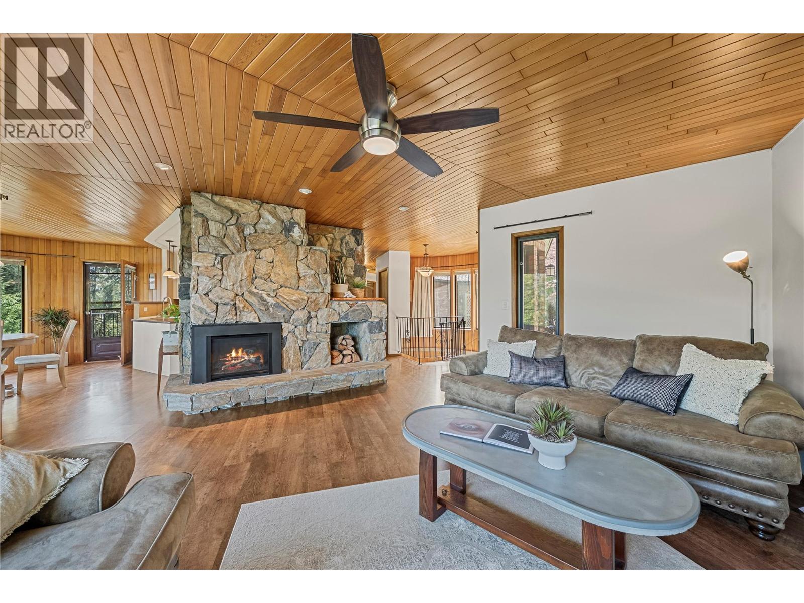 2631 GRAND VIEW PLACE - 6