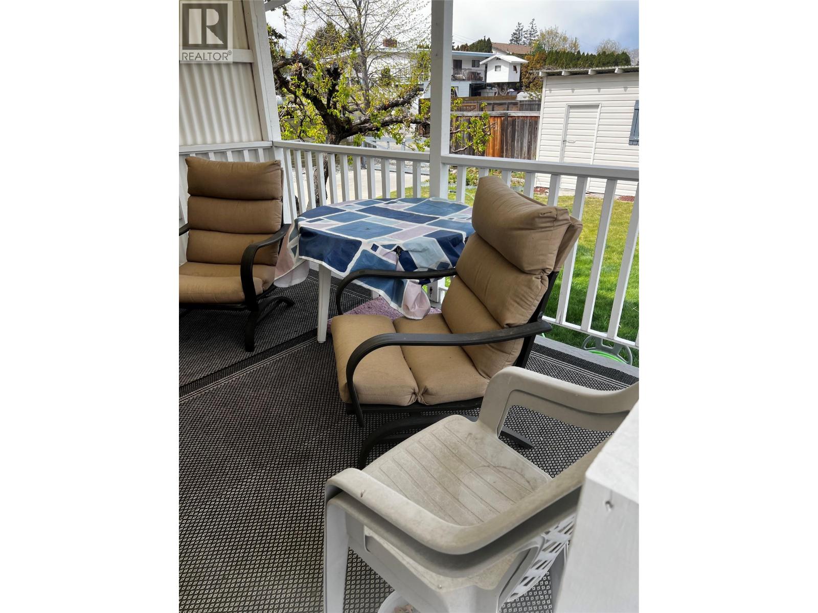  5702 Jackpine Lane, Osoyoos