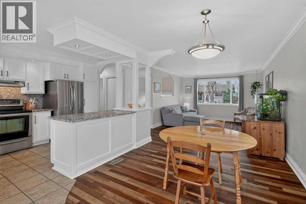 Single Family House Bi-level for Sale in  Doverview Drive SE Dover Calgary 