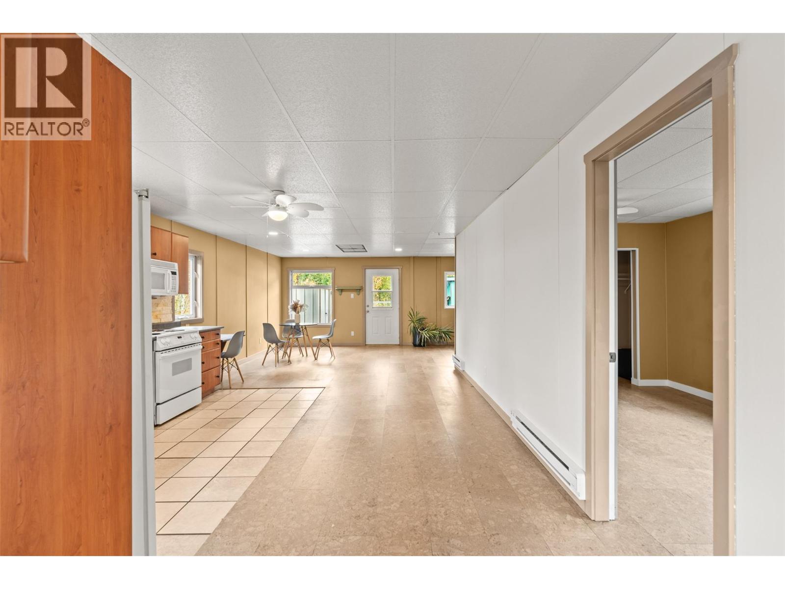 #11 959 ENDERBY MABEL LAKE ROAD - 5