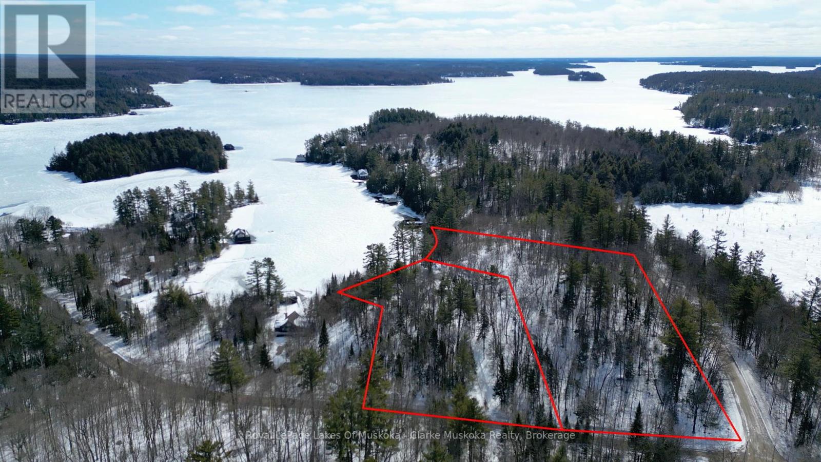 250 & 252 CLEAR LAKE ROAD