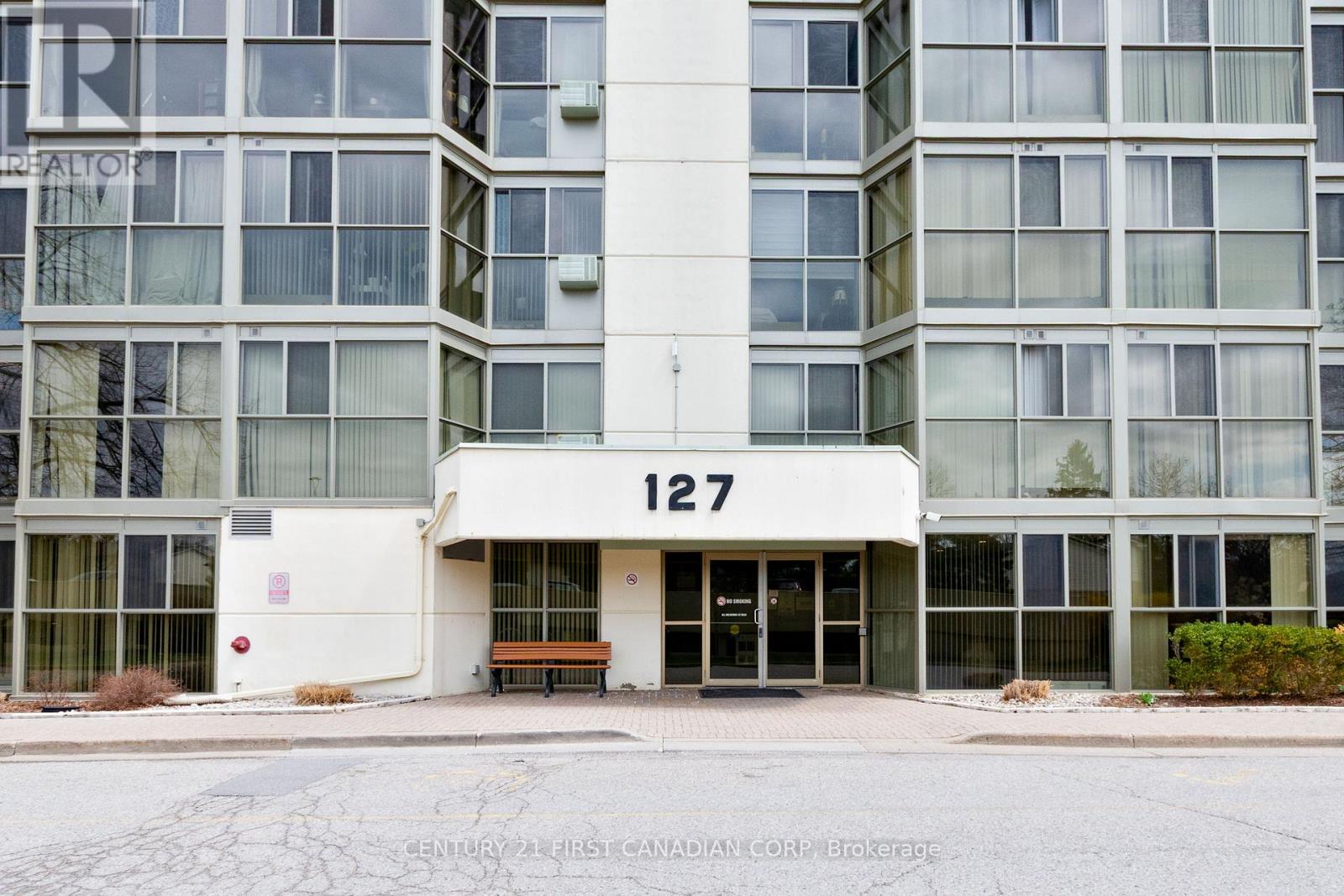 801 - 127 BELMONT DRIVE — photo 3