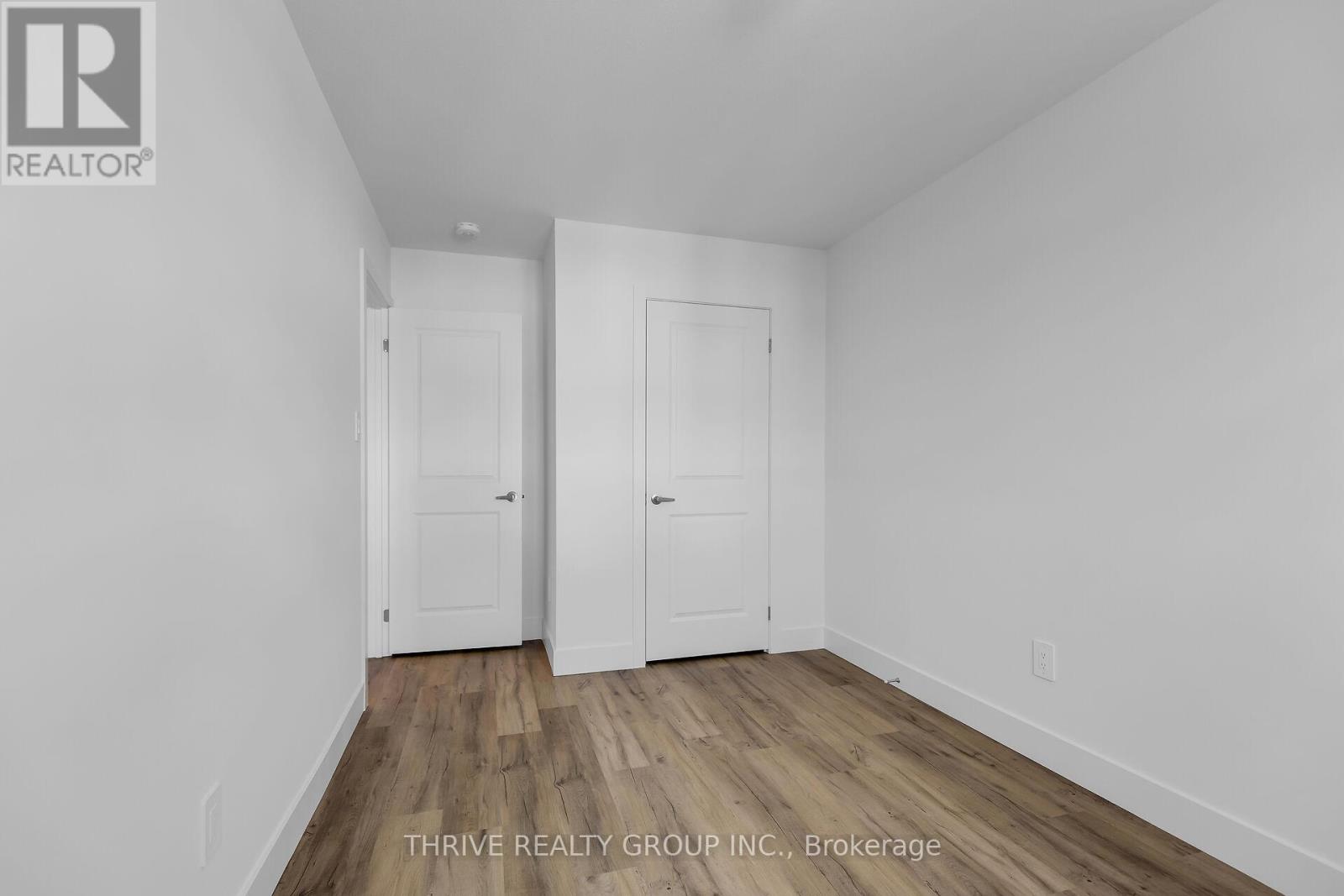 74 - 1595 CAPRI CRESCENT — photo 16