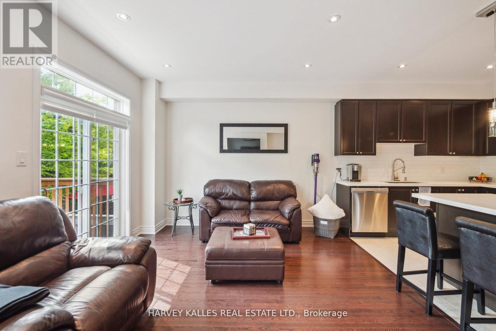 45 - 8777 DUFFERIN STREET — photo 23