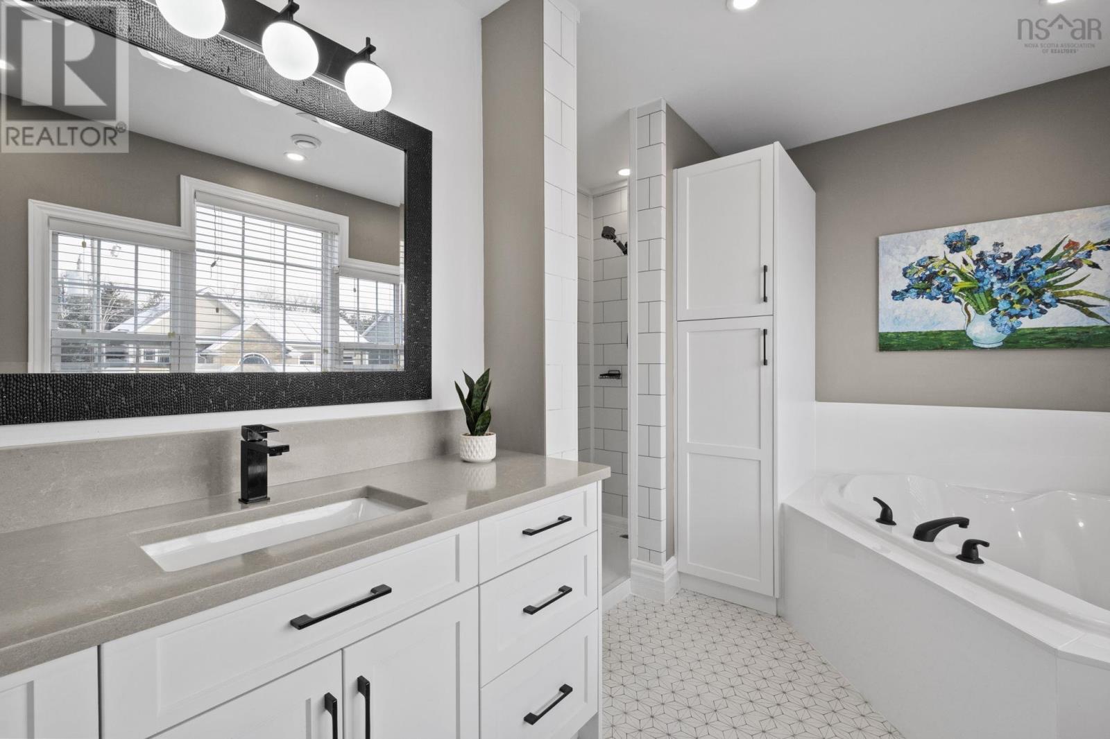 Property 21 of 50 of 833 Basinview Drive