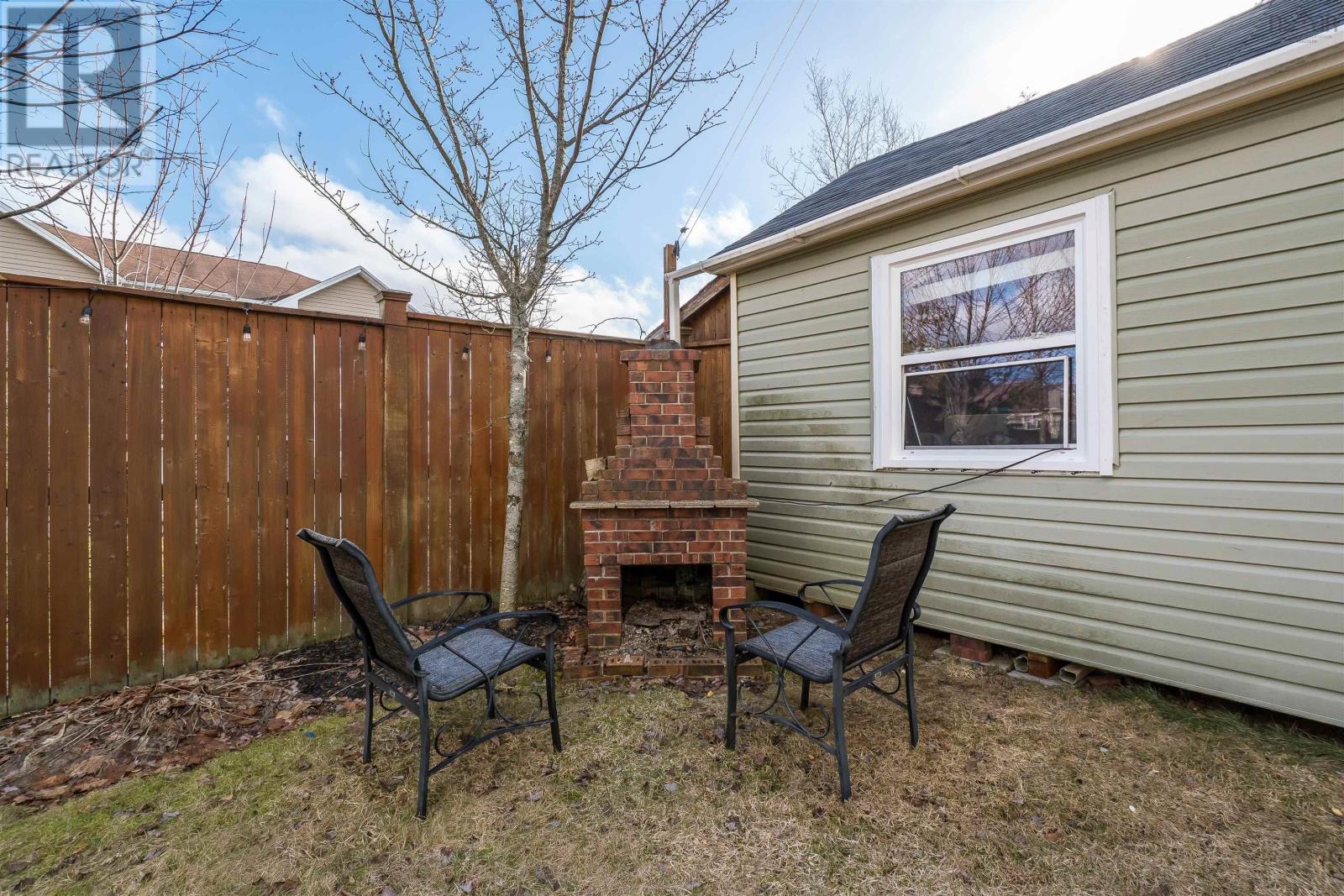 Property 46 of 50 of 833 Basinview Drive