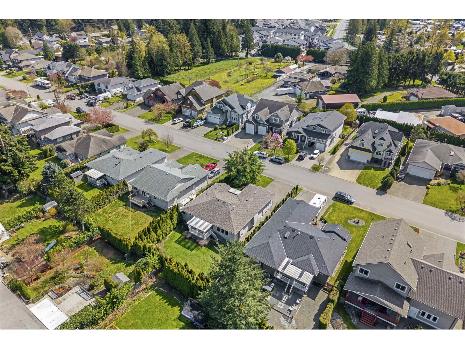 321 CHESTNUT AVENUE, Harrison Hot Springs, Harrison Hot Springs